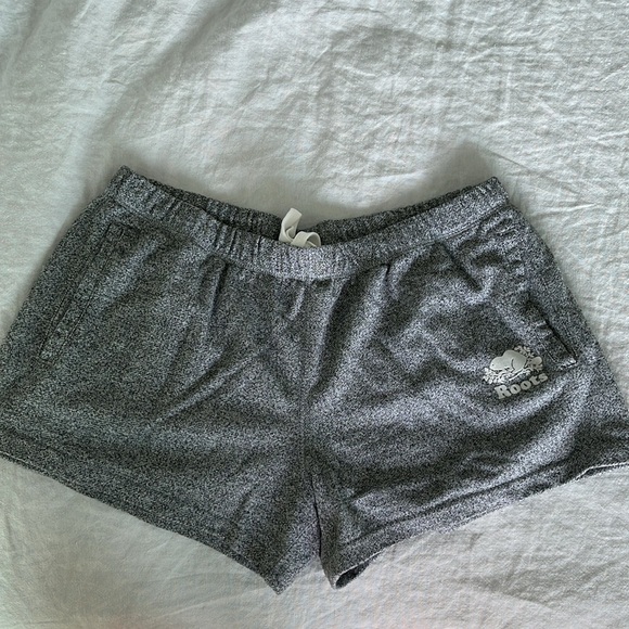 Roots Sweat Shorts - Picture 1 of 3